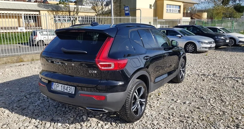 Volvo XC 40 cena 86800 przebieg: 191652, rok produkcji 2020 z Mrocza małe 596